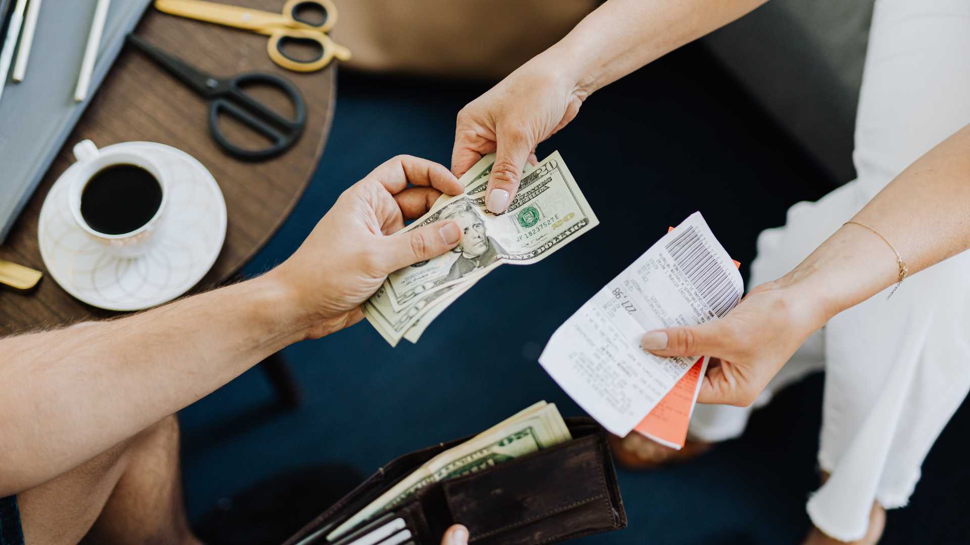 "sales debtors cash receipts sales cycle cash flow"
